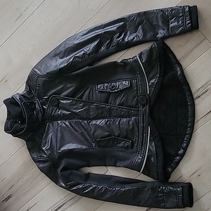 LULULEMON FLEECE REFLECTIVE JACKET SIZE 6